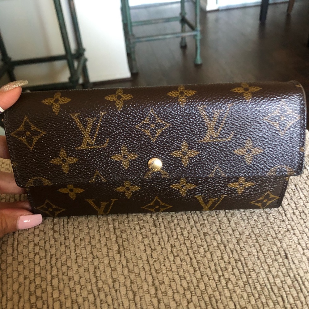 Louis Vuitton monogram wallet